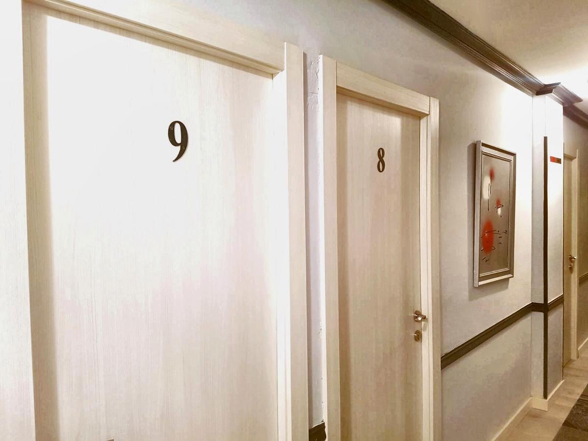 Hostal El Pesquero Burgos Bagian luar foto